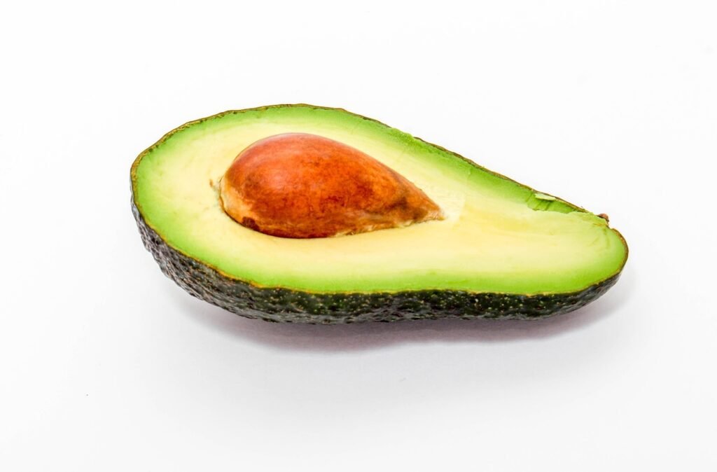 “10 Incredible Benefits of Adding Avocados to Breakfast for a Healthier You”