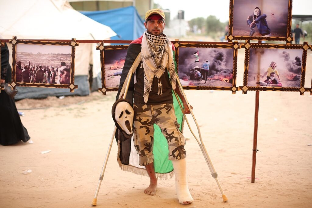 Hamas Seizes Command in Gaza: Crushing Alleged Collaborators as Ceasefire Strengthens